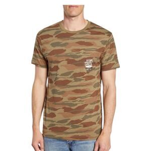 Patagonia Outdoor Defend Public Lands‎ Camo Tshirt Men's Size Small